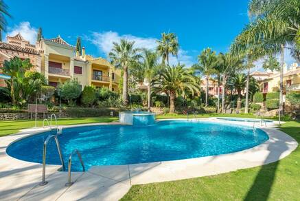 Property Image 466286-marbella-townhouses-3-3