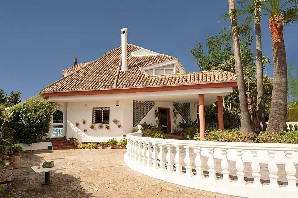 Villa à vendre à Estepona 17