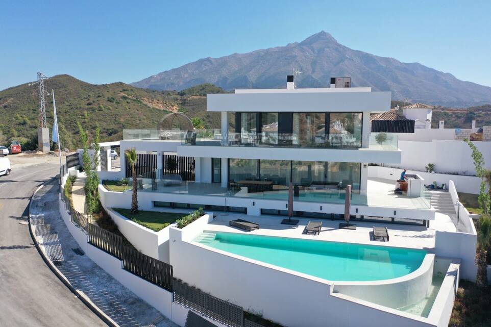 Villa for sale in Marbella - Town 6