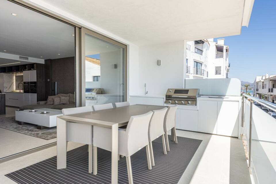 Apartment for sale in Marbella - Puerto Banús 5