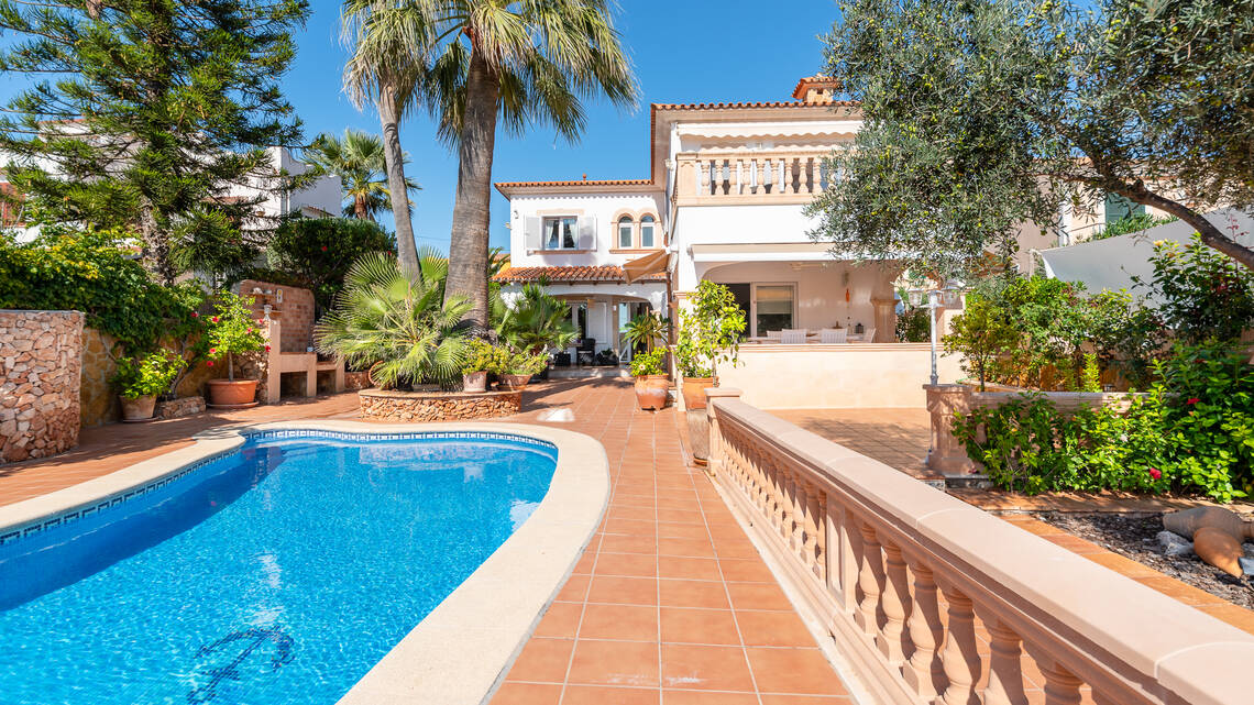 Villa for sale in Mallorca South 2