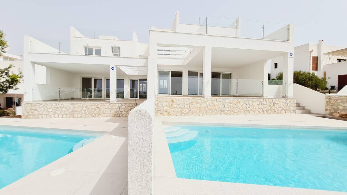 Villa for sale in Mallorca South 4