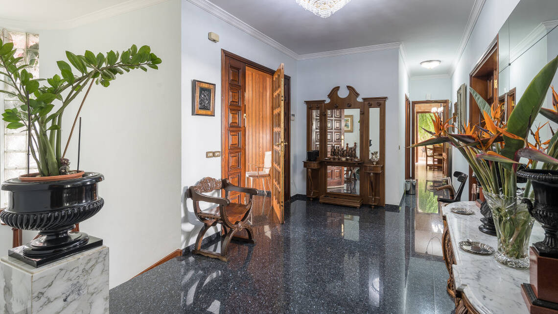 Villa for sale in Gran Canaria 38