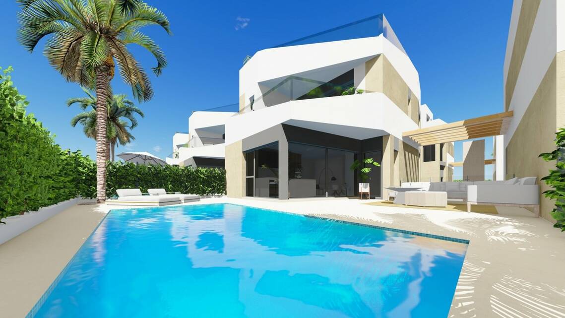Villa for sale in Torrevieja and surroundings 1