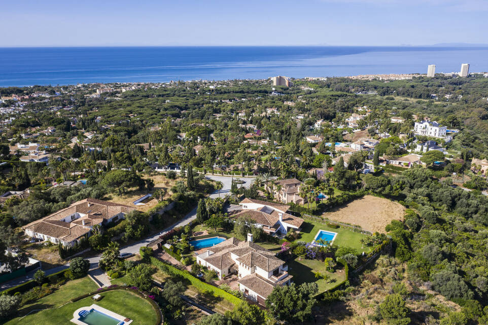 Villa for sale in Marbella - East 45