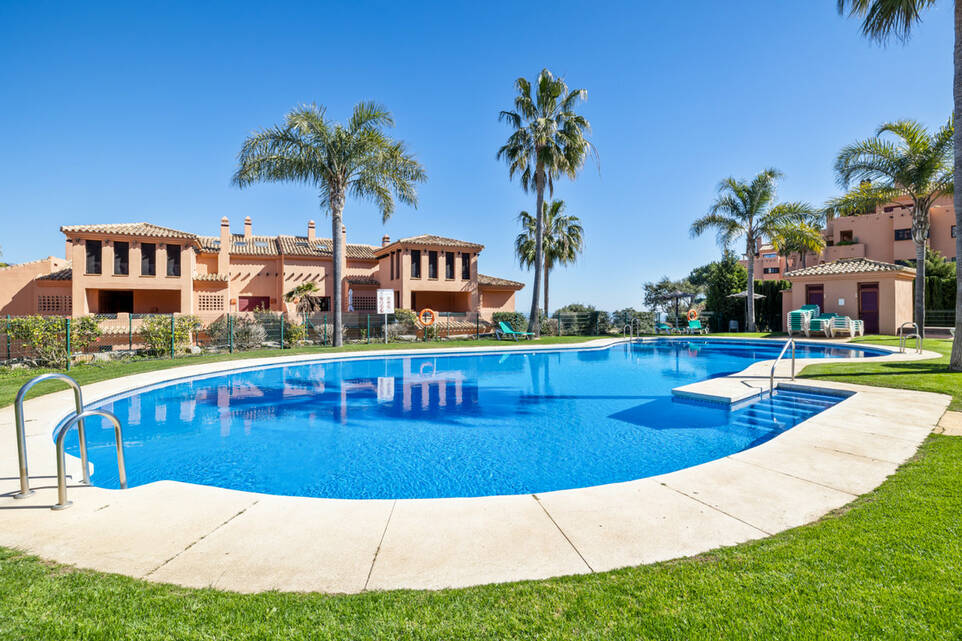 Apartment for sale in Marbella - East 32