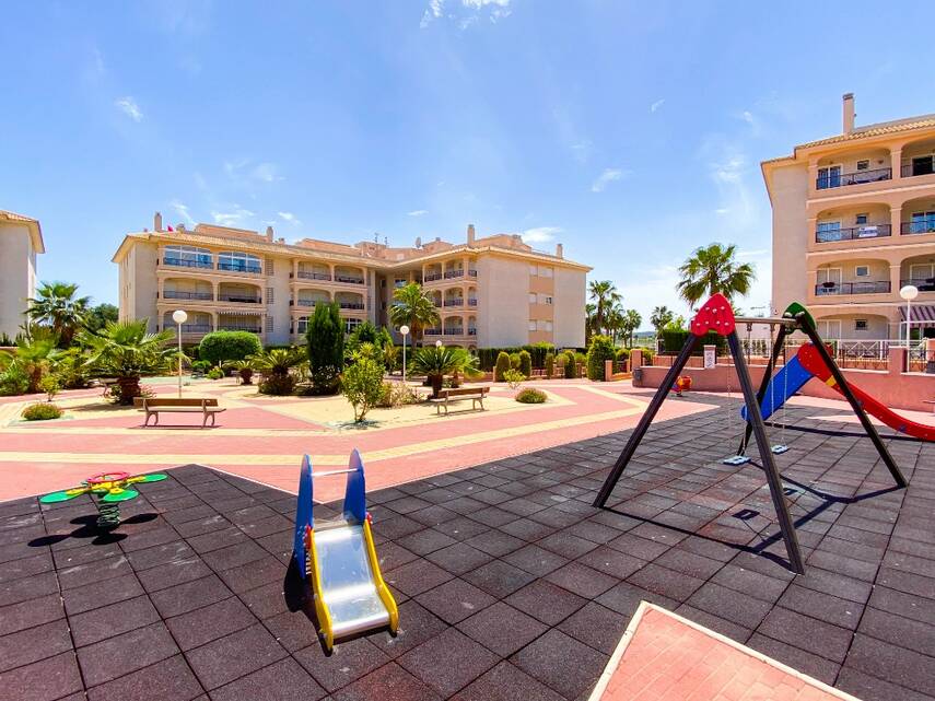 Apartment for sale in Torrevieja and surroundings 41