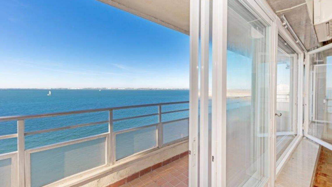 Apartment for sale in Cádiz and surroundings 8