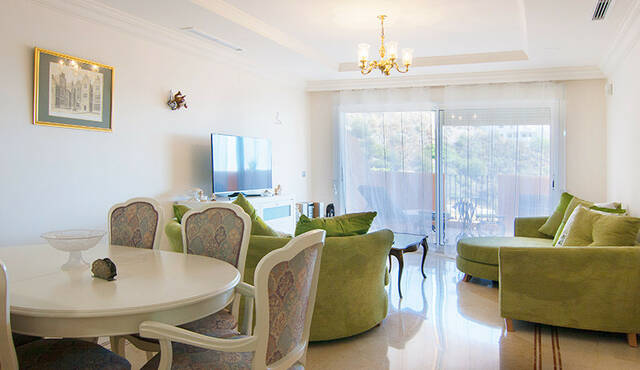 Apartment in Marbella - Nueva Andalucía, 2 bedrooms